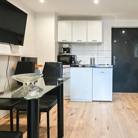 Apartma N'poznam Tobacna 2 Lejlighed *