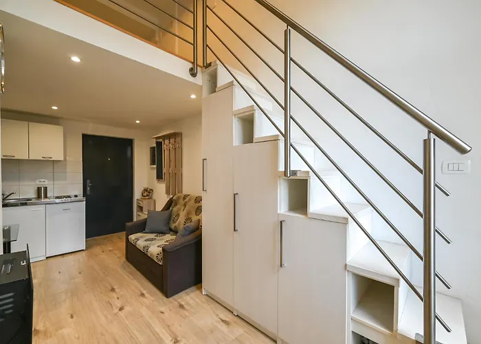 Apartment Apartma N'poznam Tobacna 2 Ljubljana